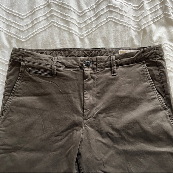 Gap Chino - Picture 5 of 5